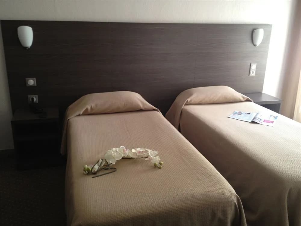 Hotel La Fregate - Photo 3