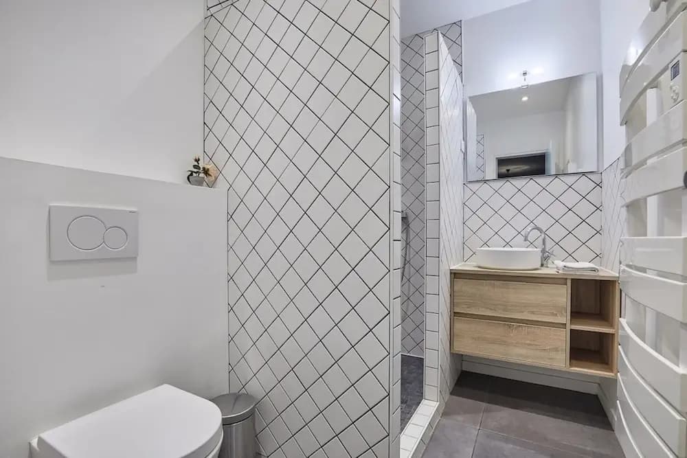 Superb 3 Bedroom Flat Center of Paris - Miniature 7