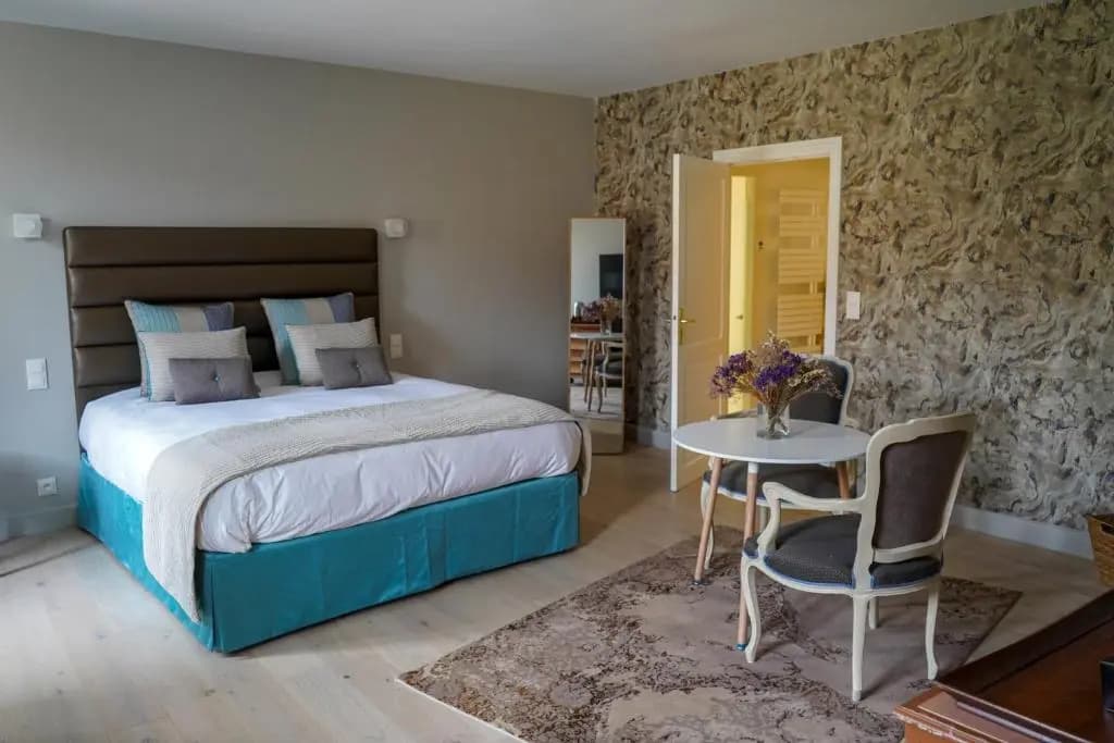 La Villa - Photo 2