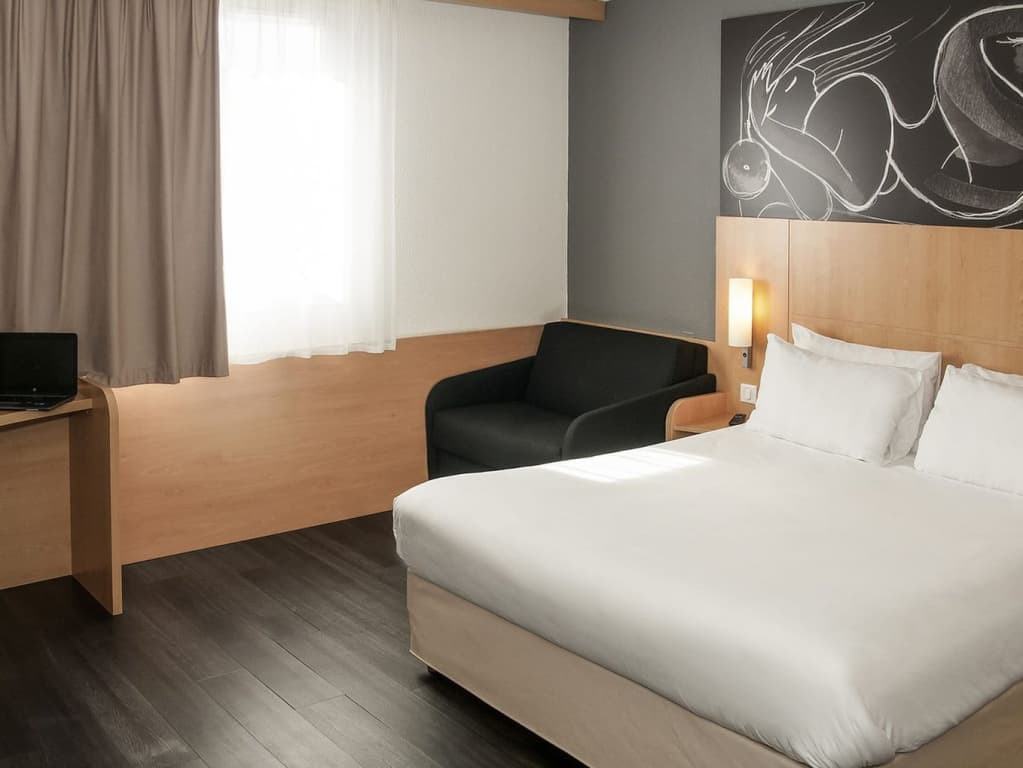 easyHotel Nice Old Town - Miniature 6