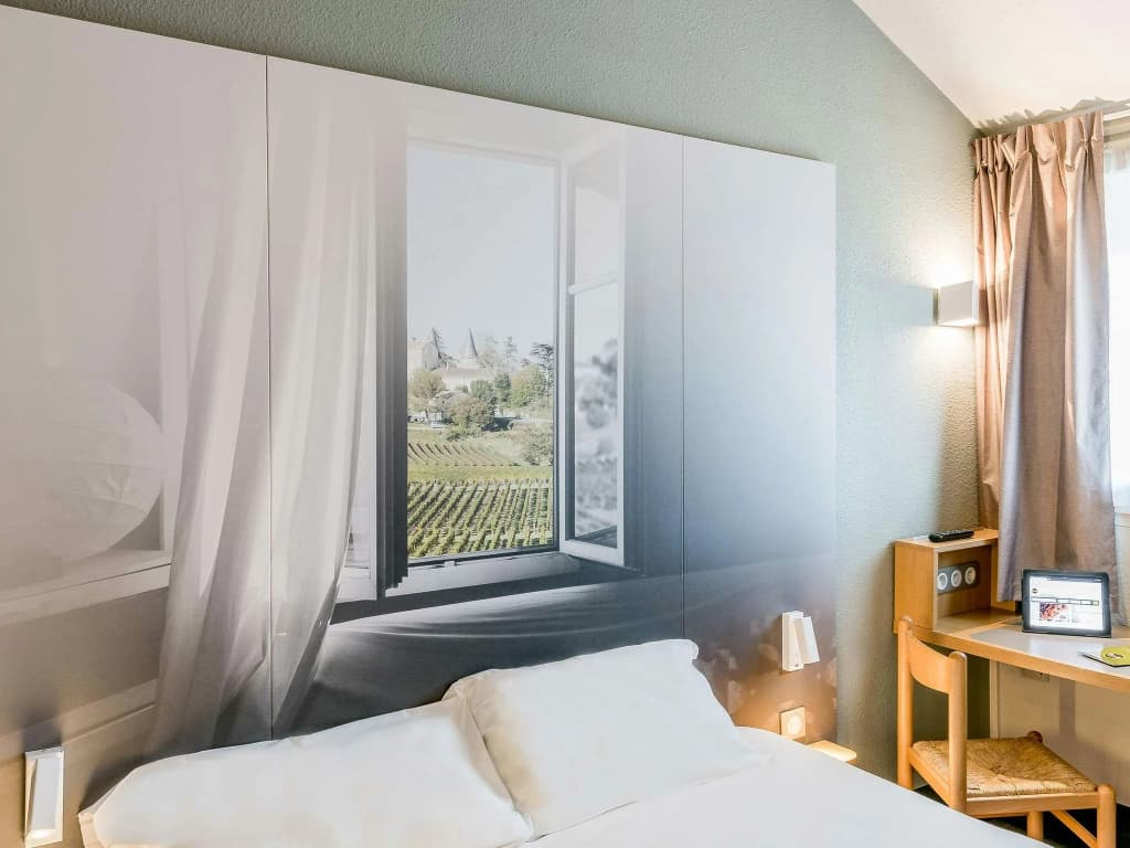 B&B HOTEL Bordeaux Mérignac HOTEL de Ville - Photo 3