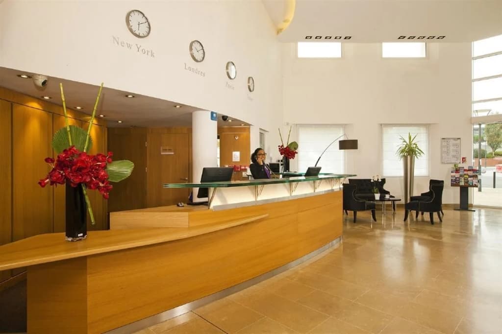 Residhome Apparthotel Paris Massy - Photo 2