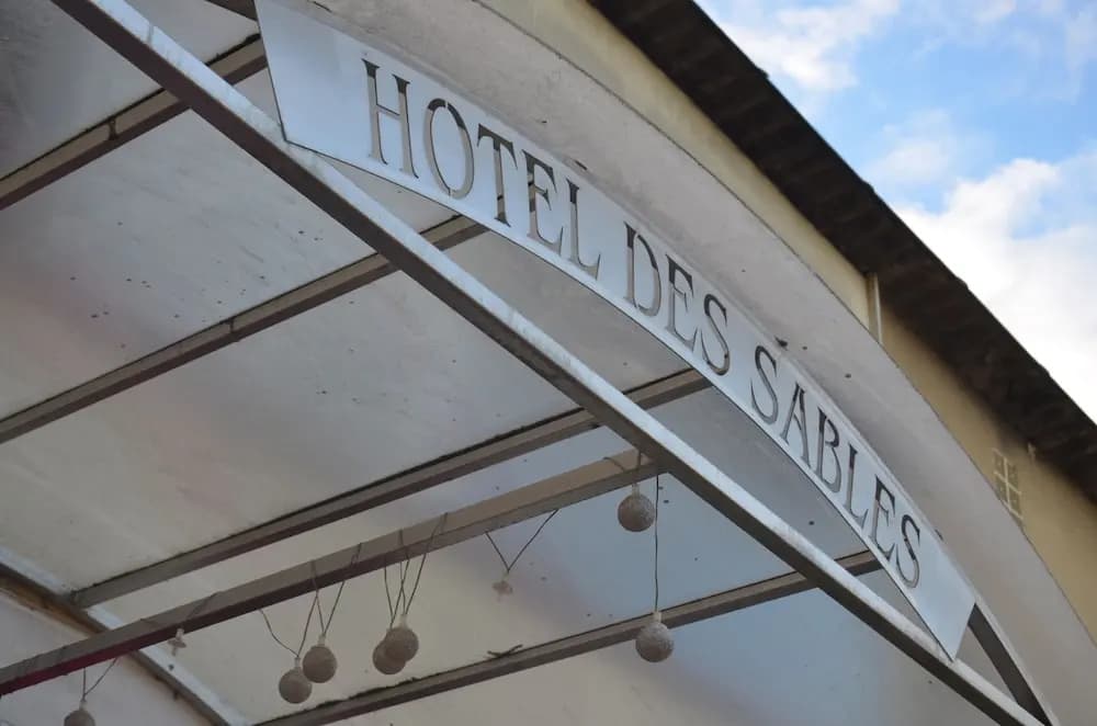 Hôtel des Sables - Photo 1