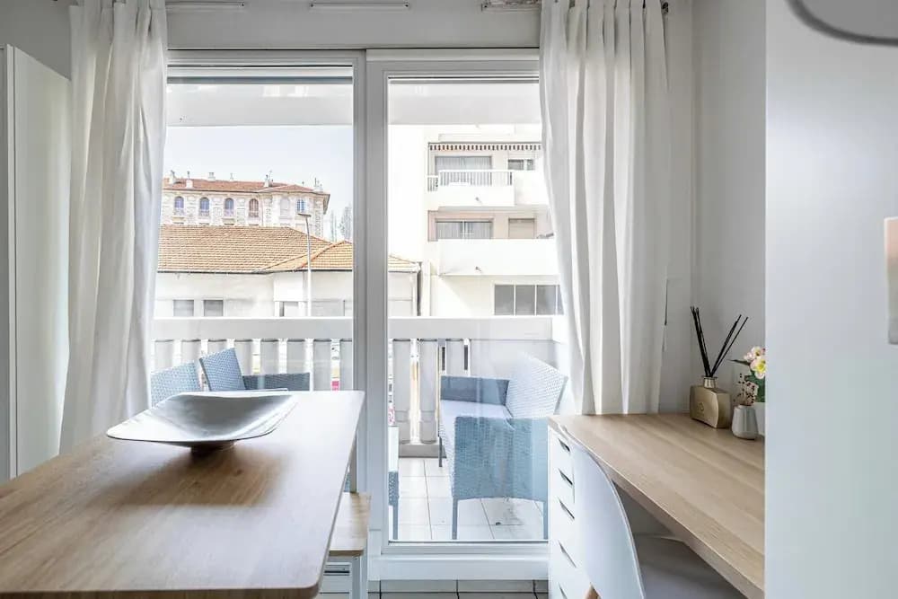 Charming Studio With Balcony & Pool -heart of Nice - Miniature 6