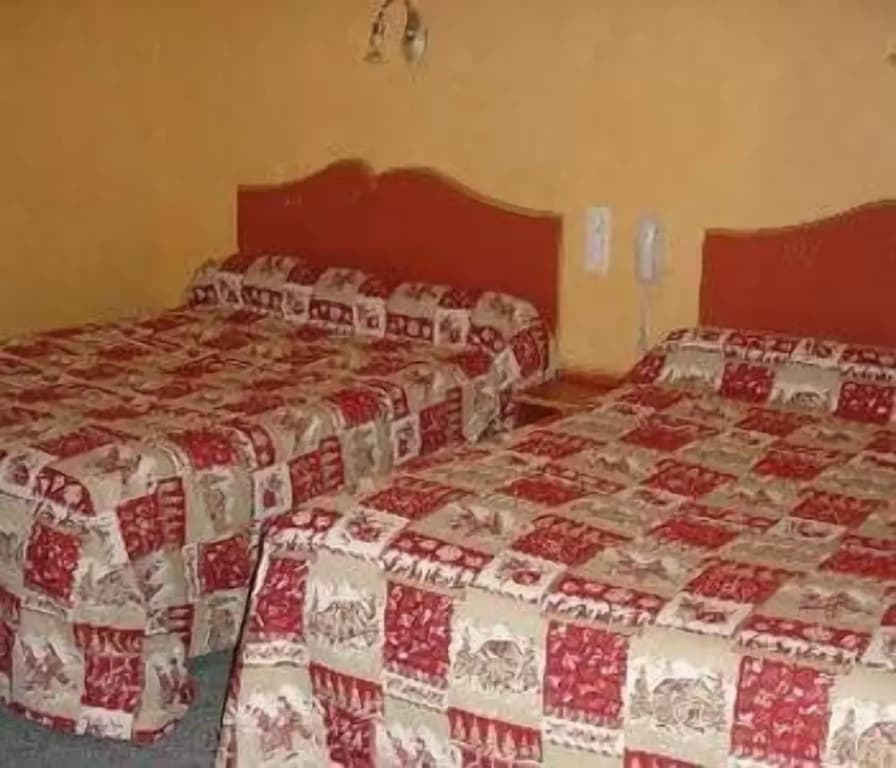 Hotel George - Photo 2