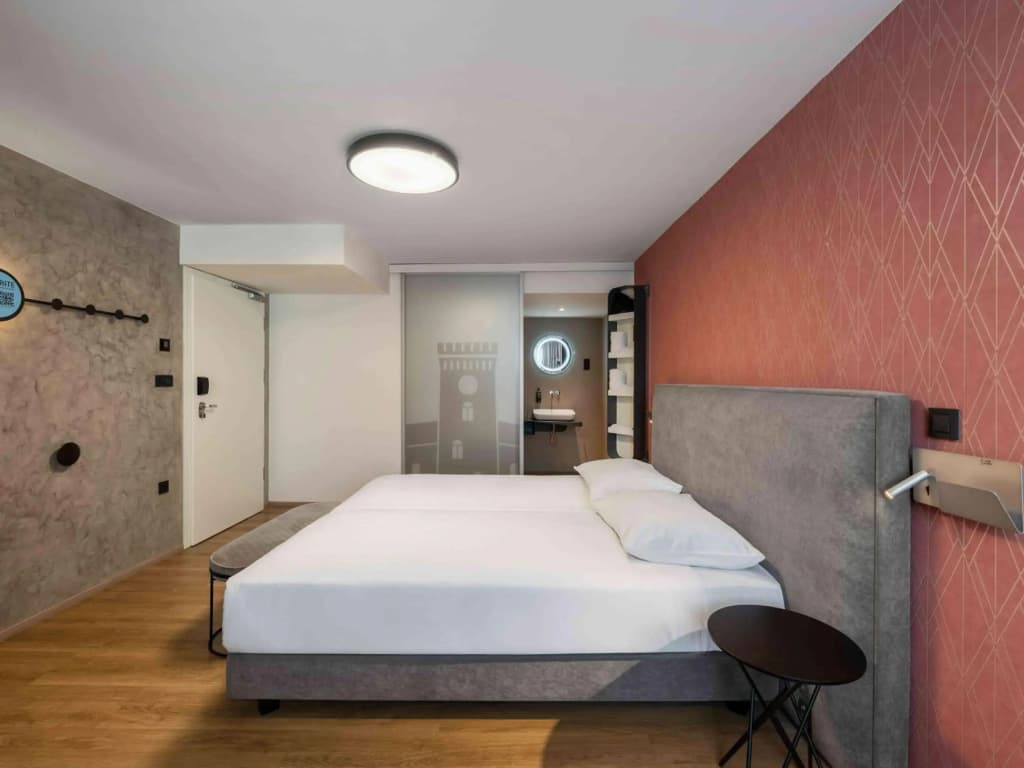 Sheraton Paris Charles de Gaulle Airport Hotel - Miniature 7