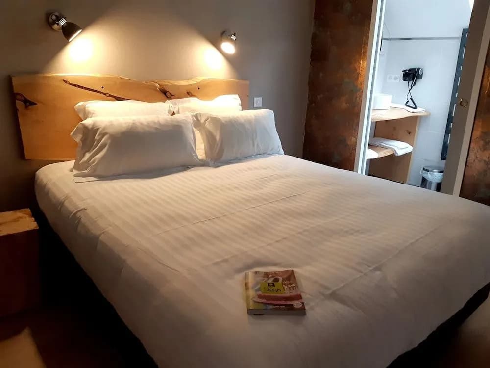 Logis Auberge de Pont Calleck - Photo 3