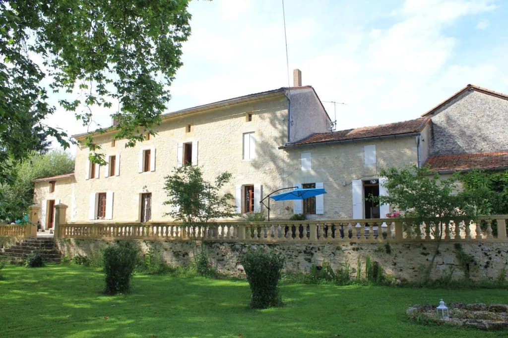 Château Puygrenier - Photo 1