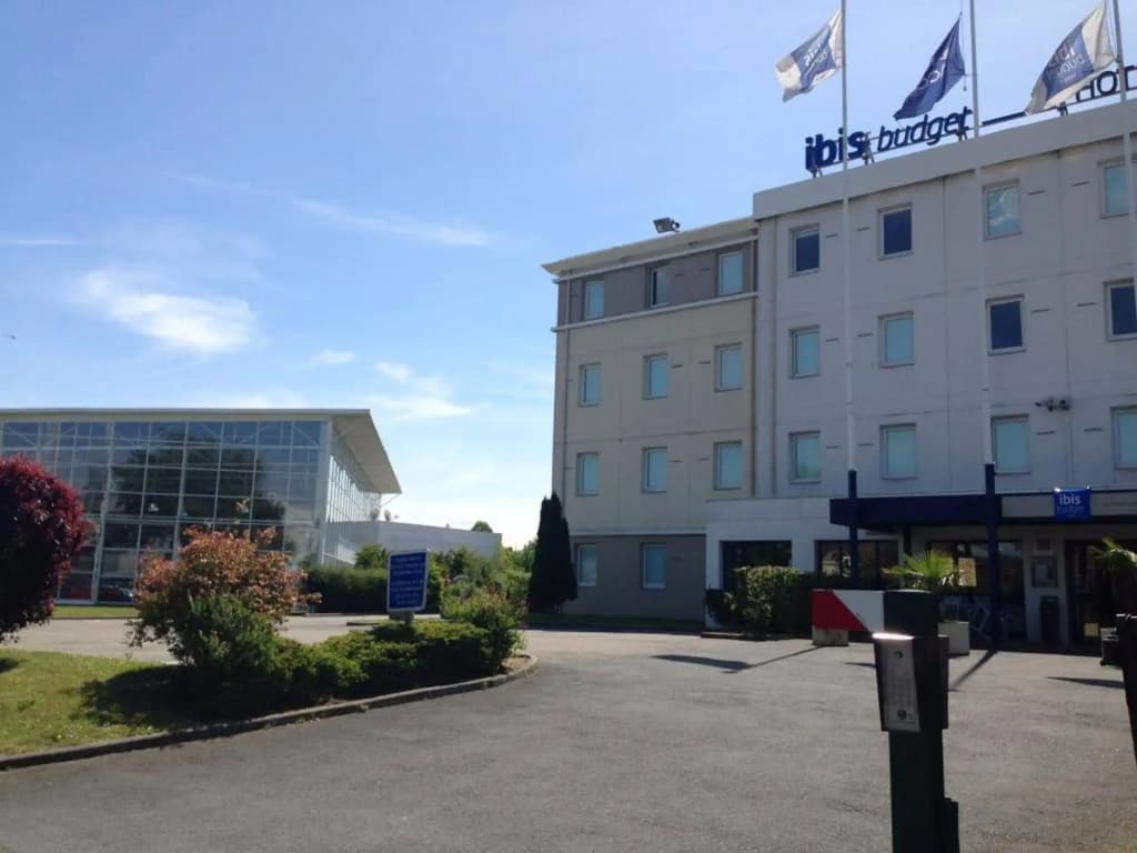 Ibis Budget Le Havre Les Docks - Photo 1