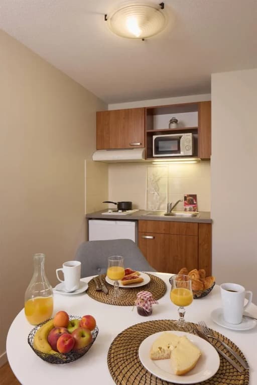 Quality Aparthotel Chalon-sur-Saône Gare - Photo 2