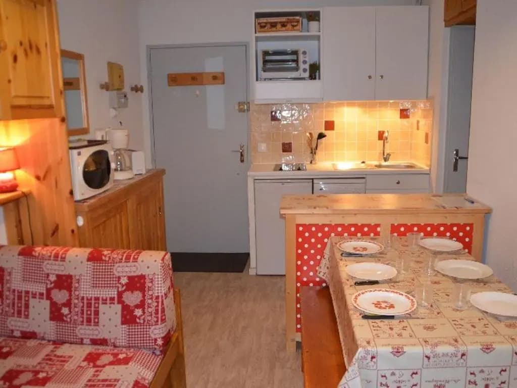 Appartement Les Menuires, 1 pièce, 4 personnes - FR-1-452-31 - Miniature 8