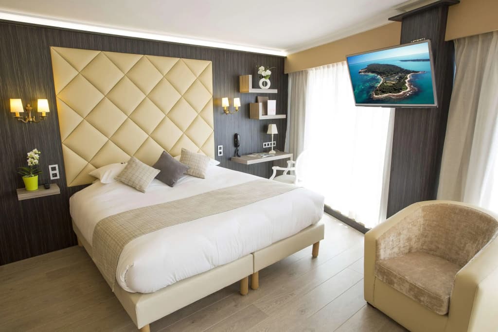 Best Western Plus Cannes Riviera & Spa - Miniature 6