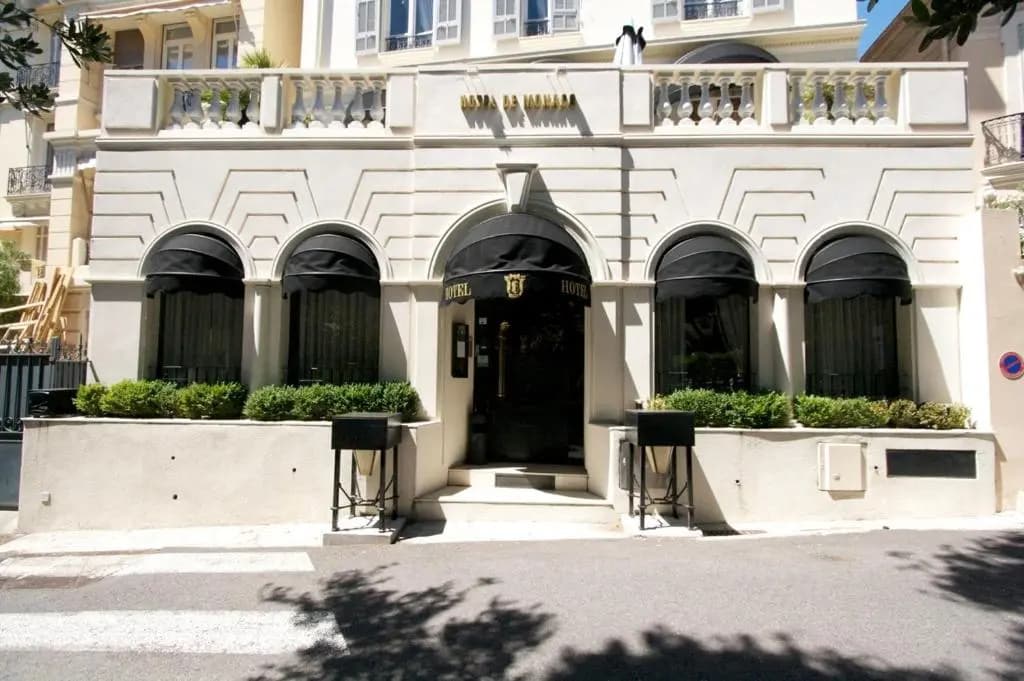 Hotel De Monaco - Photo 1