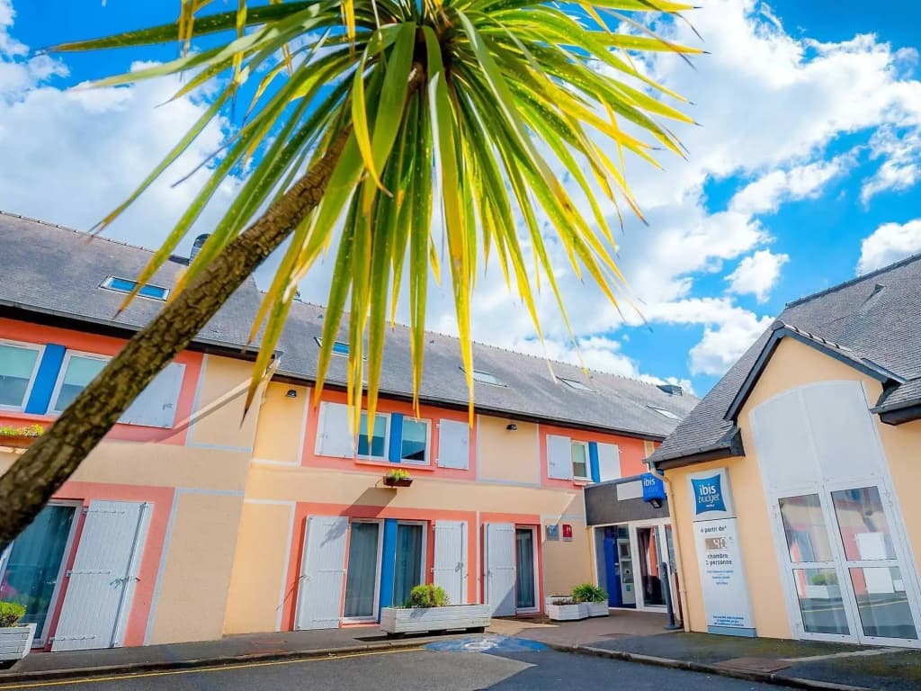 ibis budget Vannes Ploeren - Photo 1