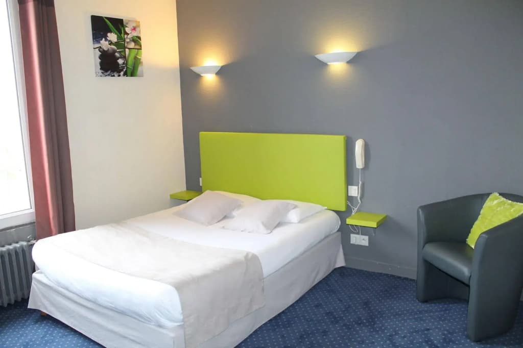 Hotel Bellevue - Photo 5