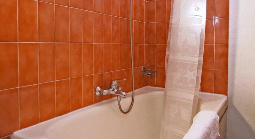 Hotel Savoy - Photo 5