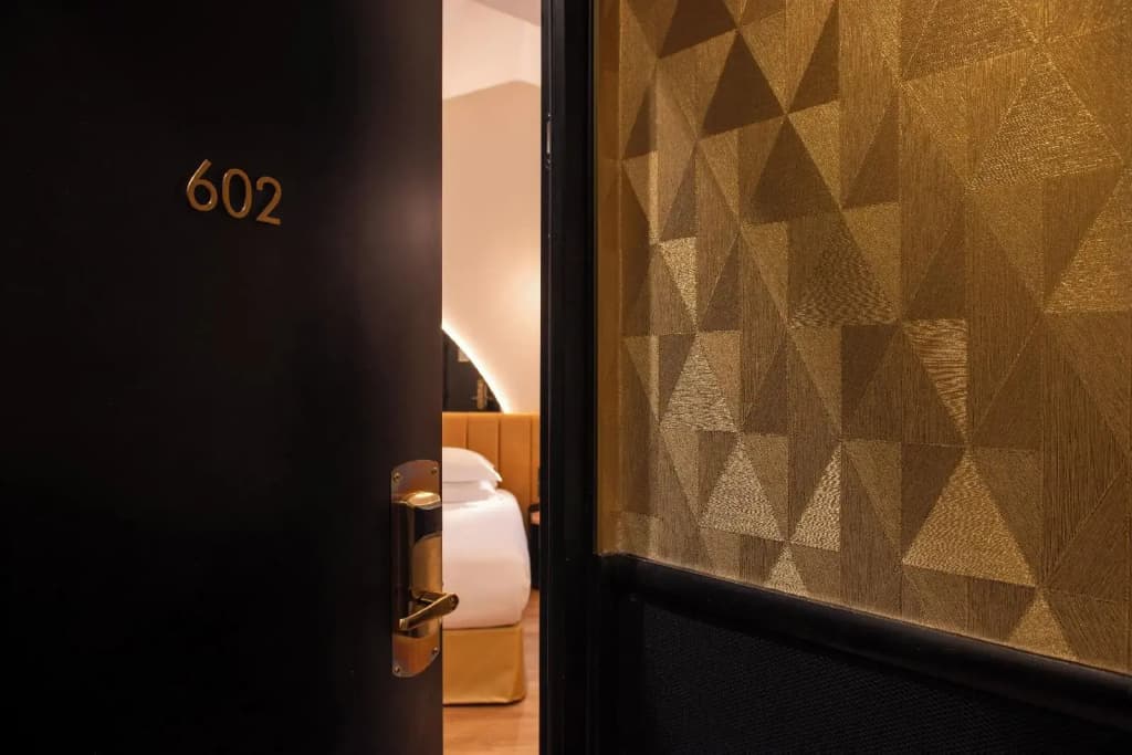 Hotel Arc Elysees - Miniature 7