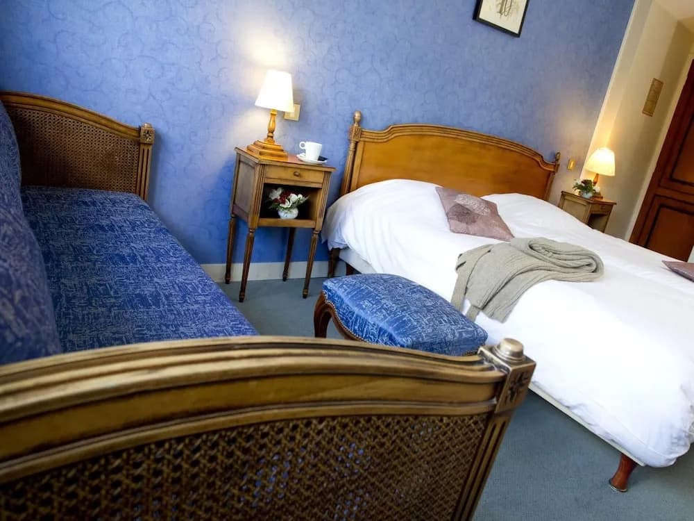 Hôtel Le Prieuré - Photo 5
