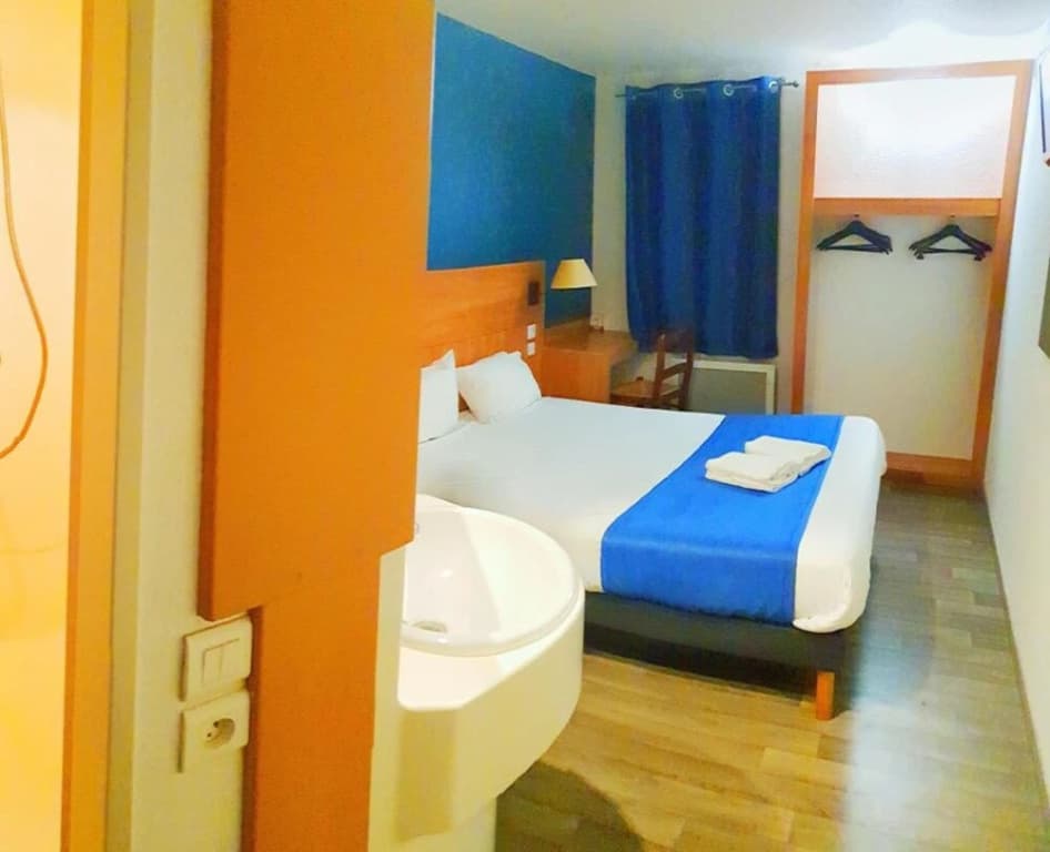 Glisy Hotel - Miniature 8