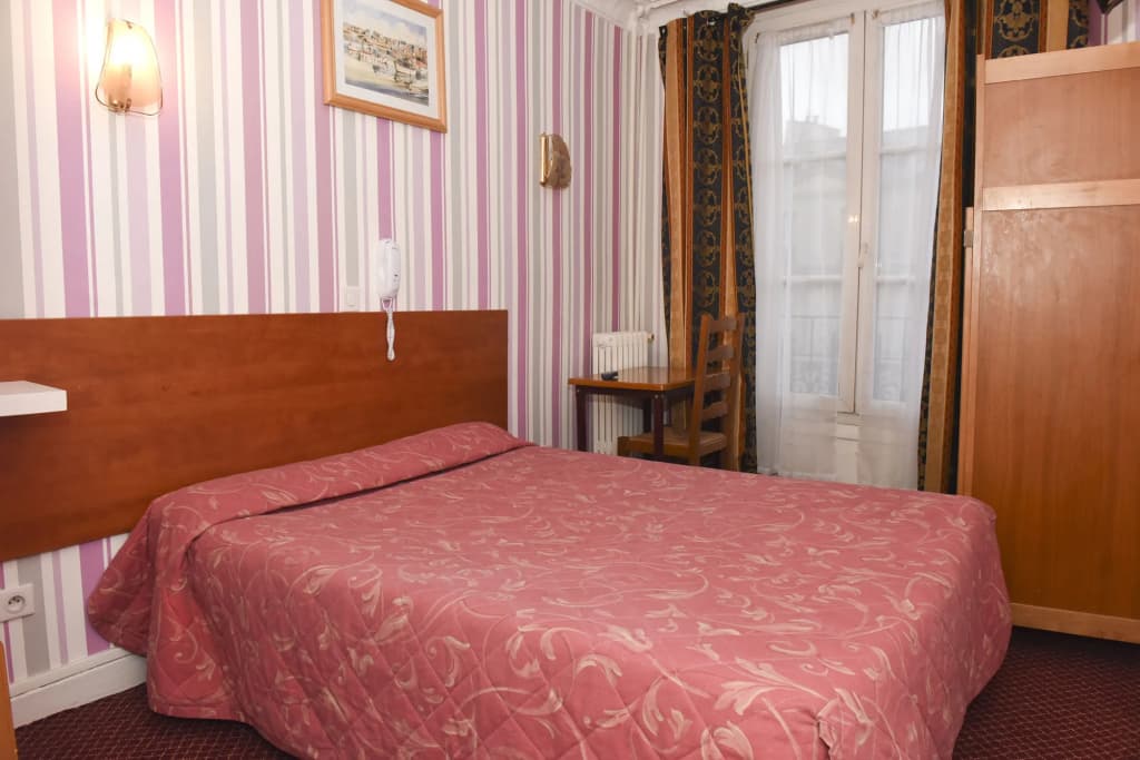 Sully Hôtel - Miniature 7