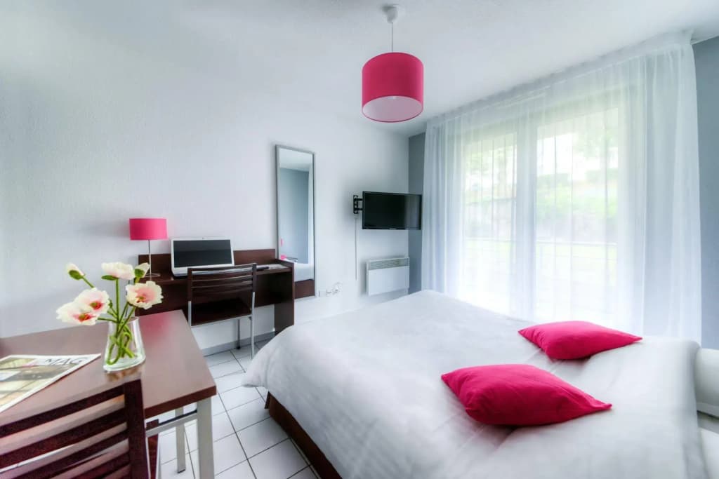 Comfort Aparthotel Besancon La City - Miniature 7