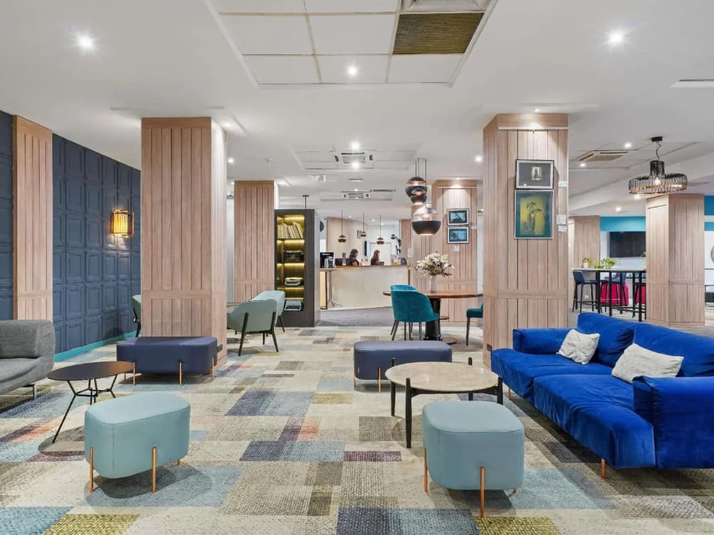 Mercure Paris Porte d'Orléans - Photo 2