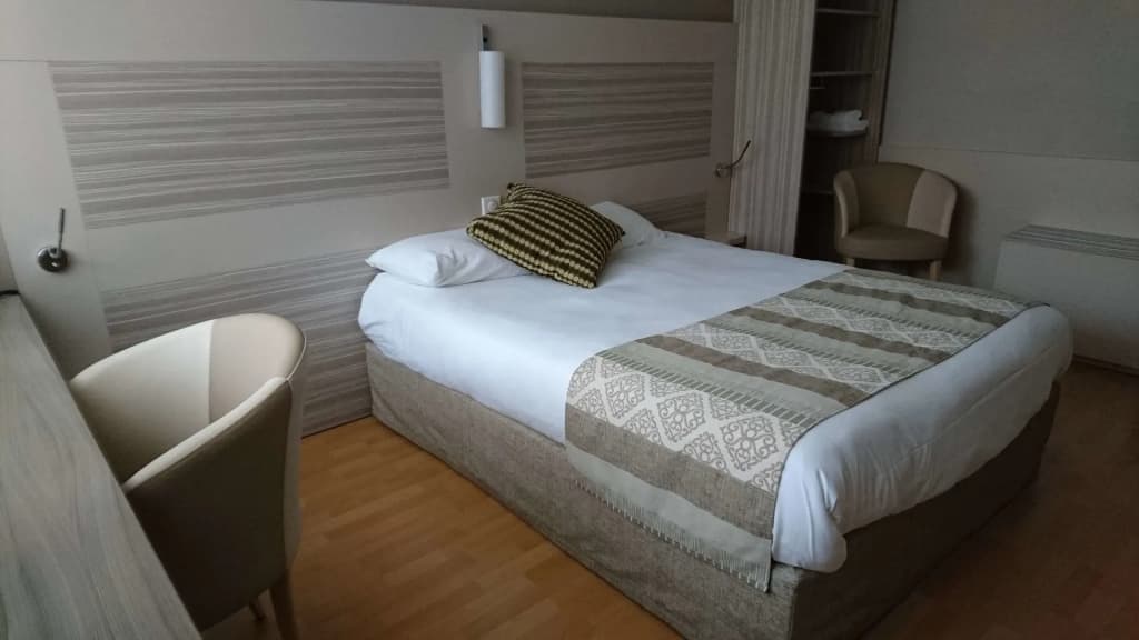 Hotel Kyriad Toulouse Sud - Roques - Miniature 6