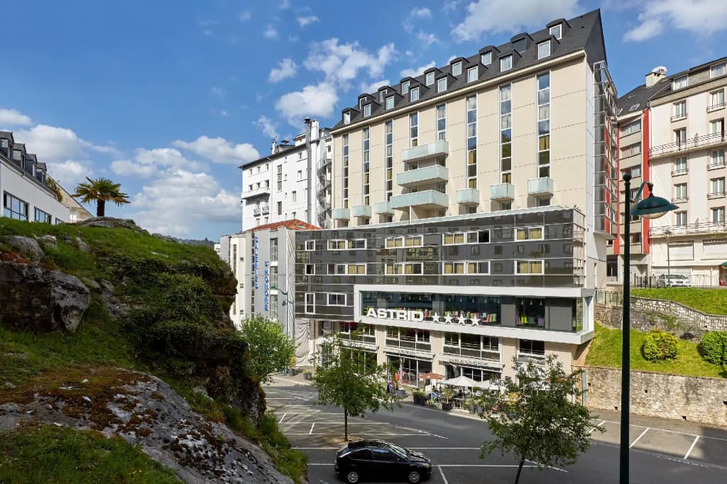 Hôtel Astrid - Photo 1