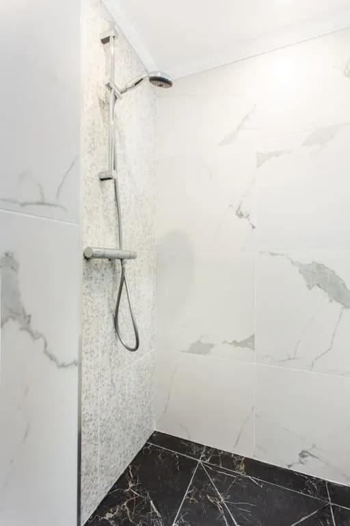 Cosy Studio Near Bastille Place - Miniature 6