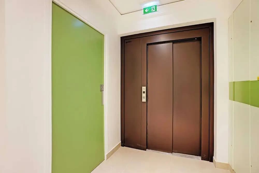 Sleek Apartment in Levallois-perret - Miniature 8