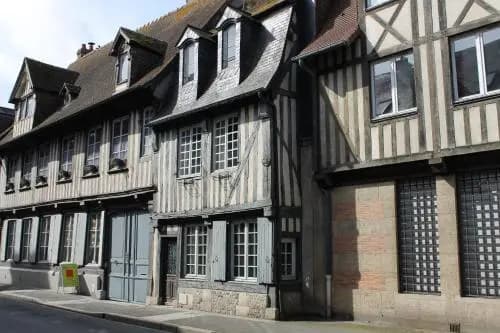 Maison 17Eme - Centre Historique De Pont L'Eveque - 10 Pers. - Photo 1