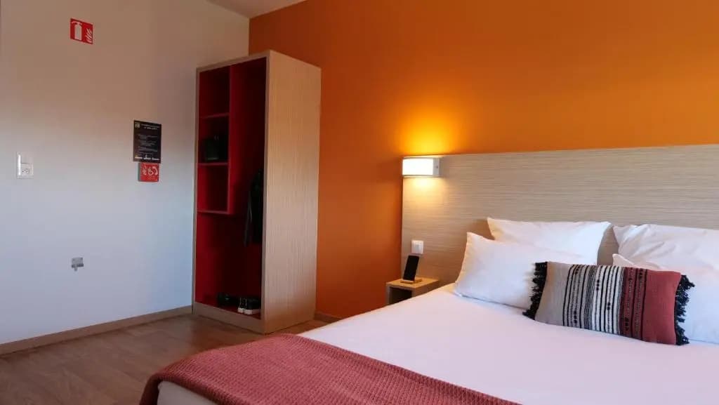 Oneloft Hotel - Miniature 6