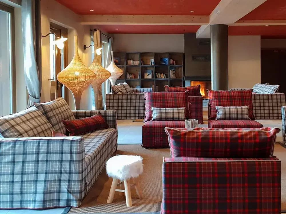 Holiday Home in Beaufort Near Ski Trails - Photo 2
