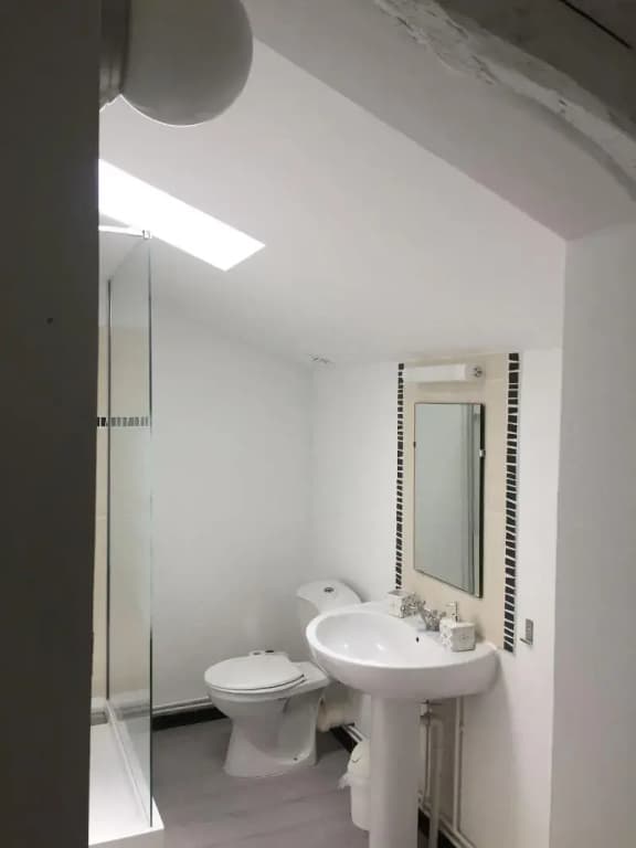 Chateau la Loge - Miniature 7