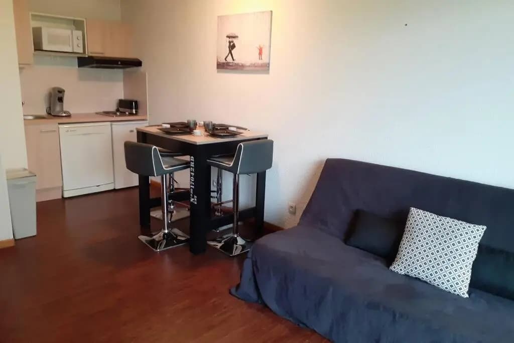 Appartement dans residence de tourisme - Photo 3