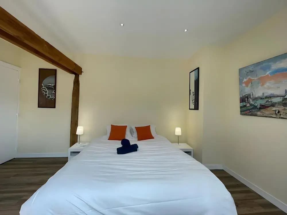 Barn in Sarthe With Private Heated Pool - Photo 4
