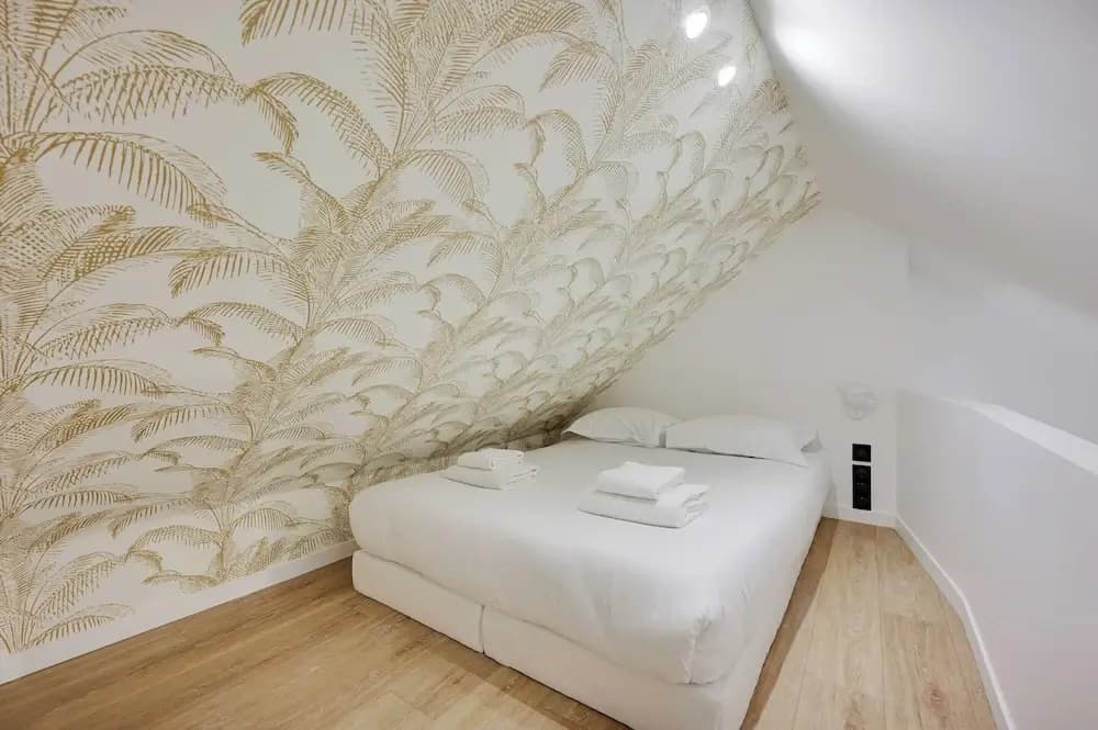 Modern Apt - 2bd/6p - Near Paris - Photo 1