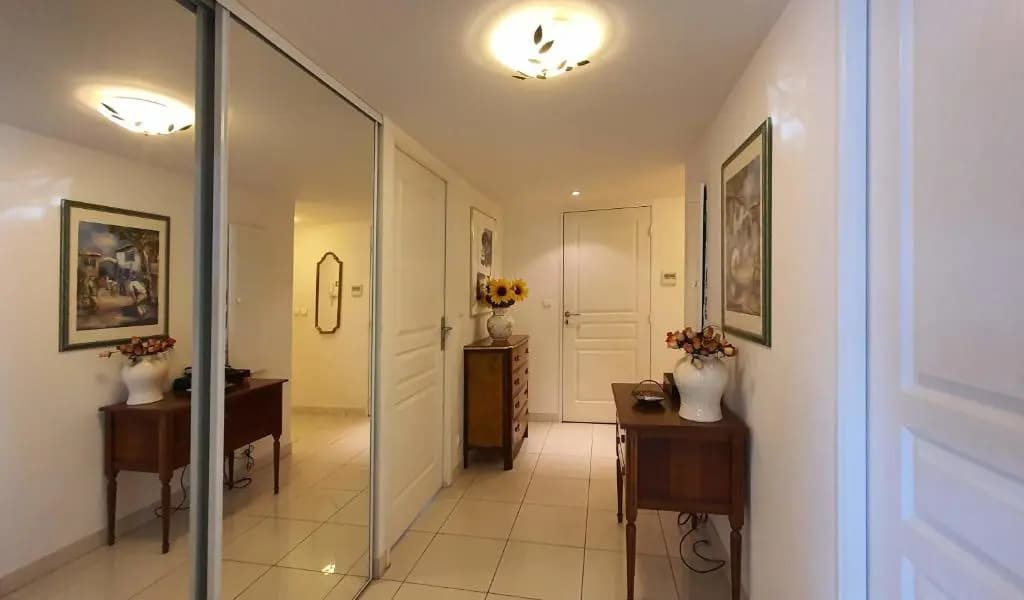 Spacious Luxury apt, 12 min walk to Croisette beach and Conf Centre - Miniature 7