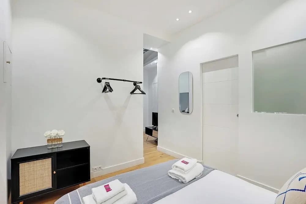 Apartment for 4 People in Bastille - Miniature 6
