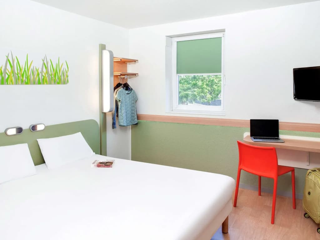 ibis budget Clermont-Ferrand Centre Montferrand - Photo 3