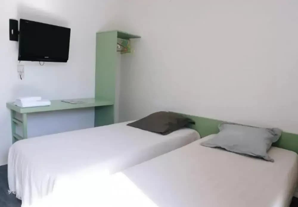 Fast hotel Castres - Photo 4