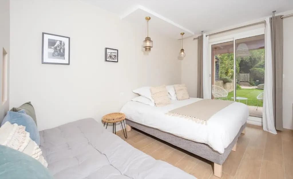 Studios 10 & 11 BY HOTEL DES LICES - Photo 5