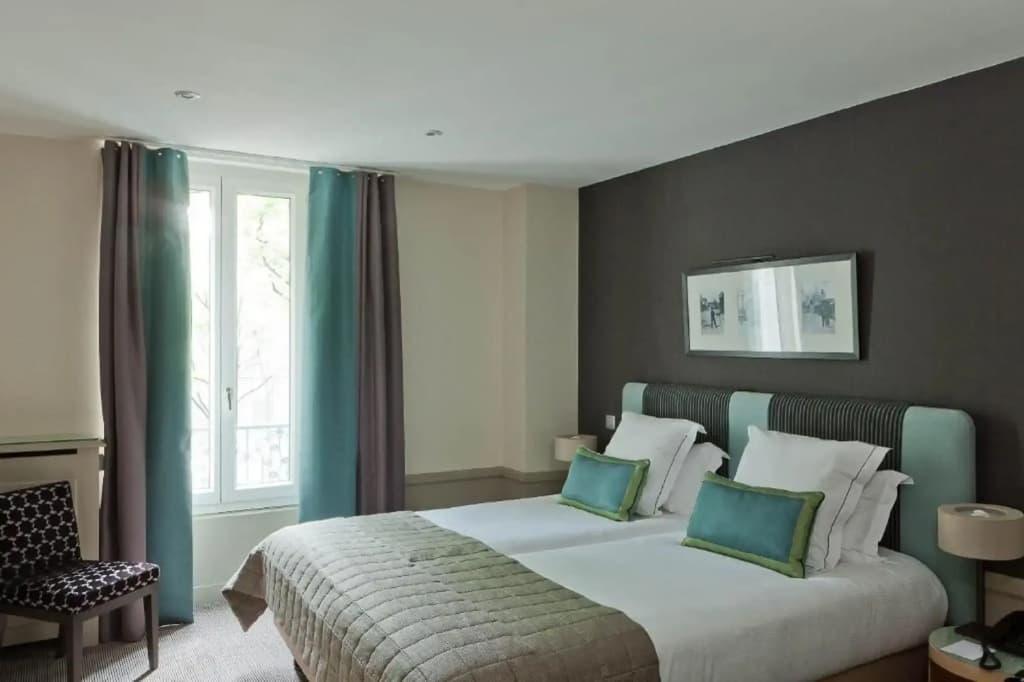 Hotel Aiglon - Photo 4