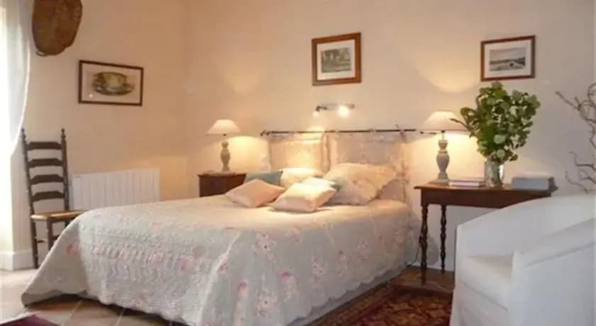 Chambres d'Hôtes Le Clos des Fontaines - Photo 2