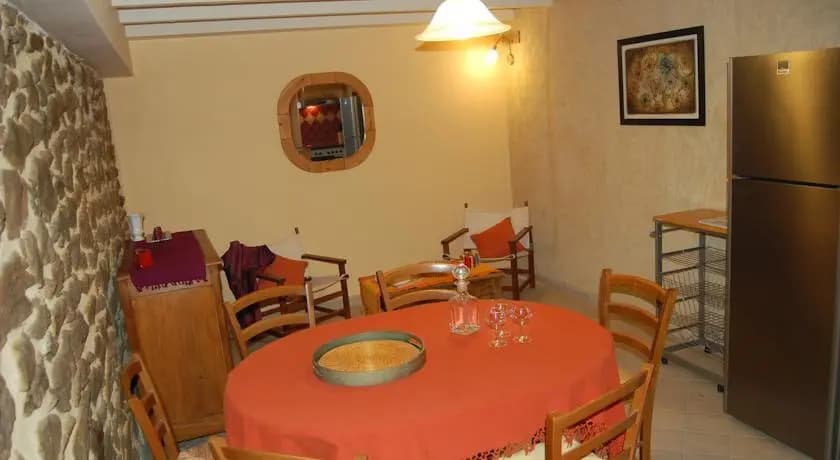 Gite Rural Escoussenas - Miniature 8