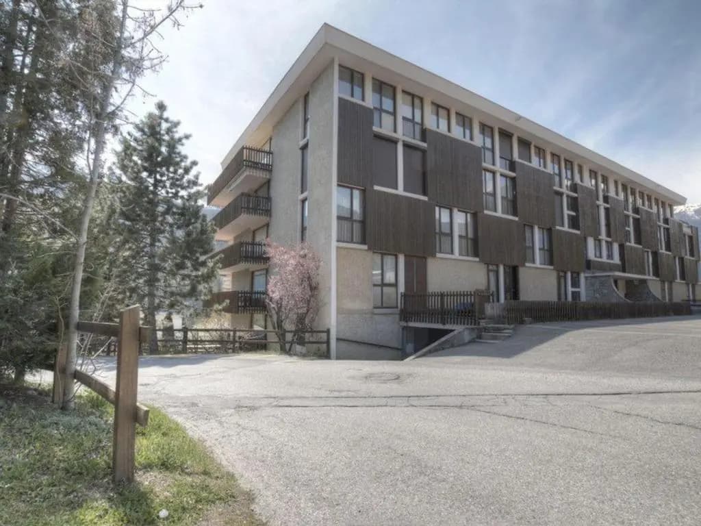 Appartement Serre Chevalier, 1 pièce, 2 personnes - FR-1-330E-62 - Photo 1