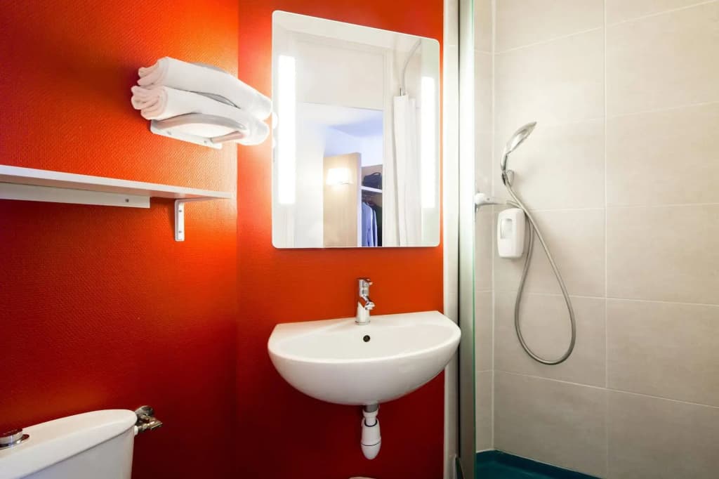B&B HOTEL Le Havre (2) - Miniature 8