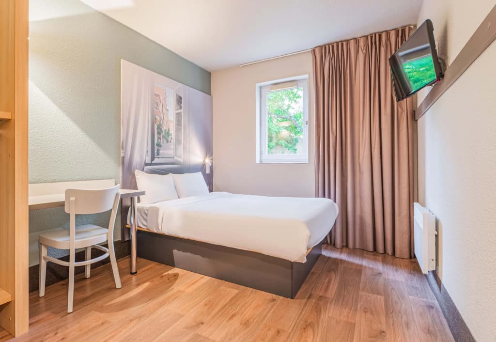 B&B HOTEL Mulhouse Ile Napoléon - Photo 4