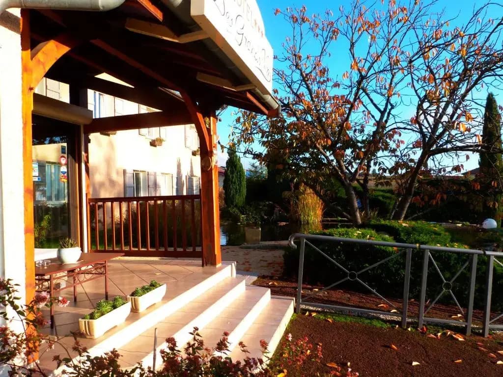 Hotel Des Grands Vins - Miniature 6