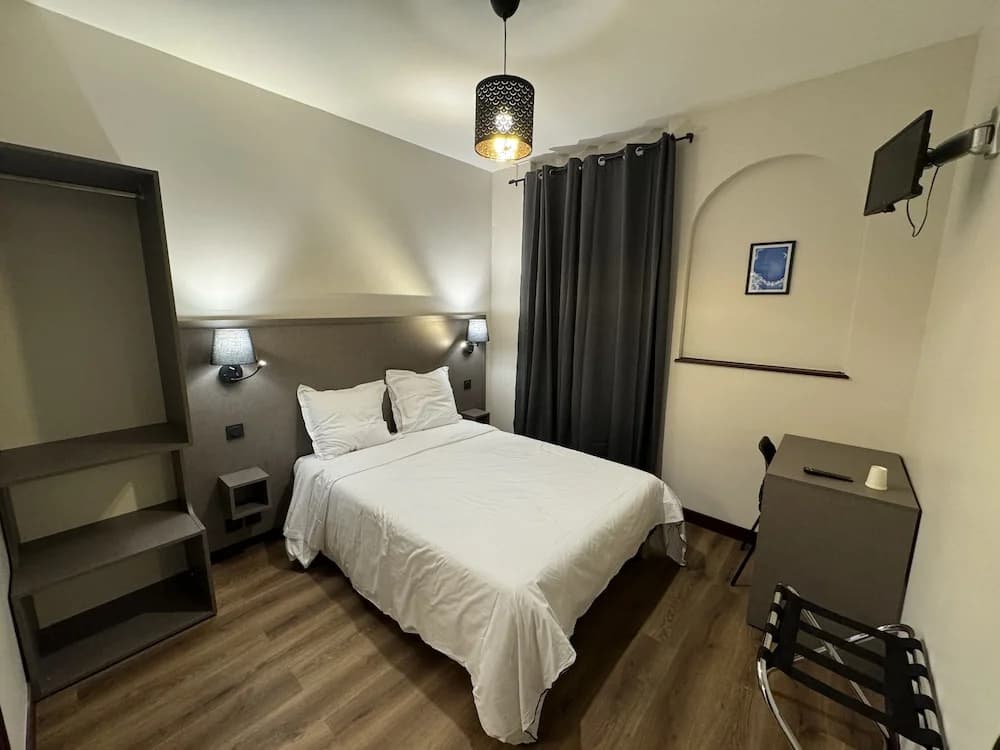 Hôtel Royal Montreuil - Photo 2